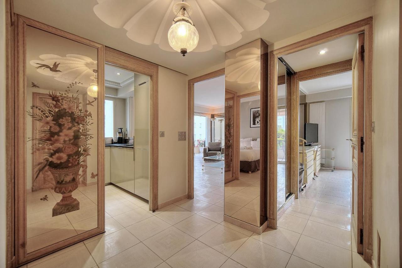 Immogroom - 2 Bedroom - Air Conditioning - Wifi - Terrace - Common Parking Apartment